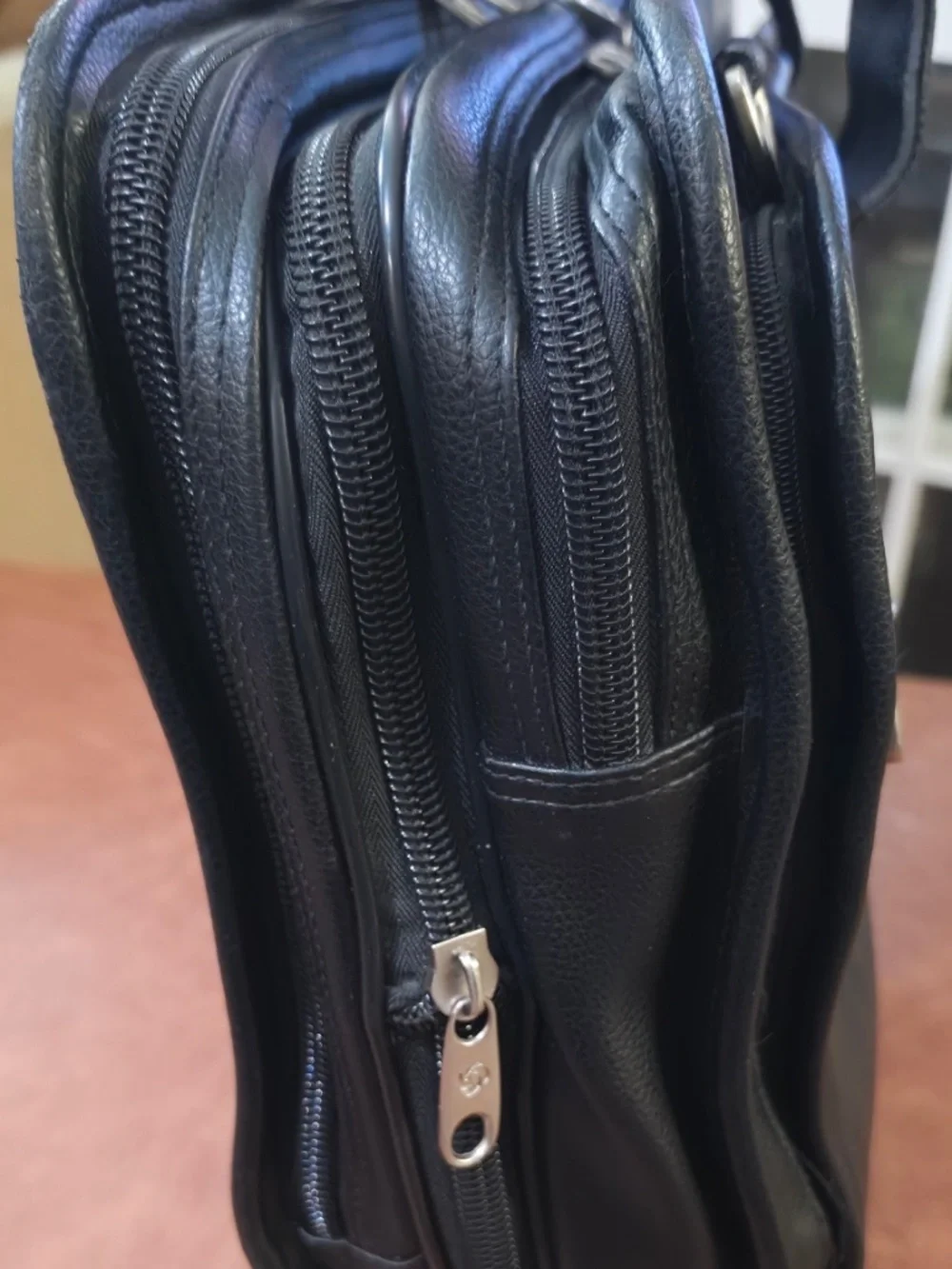 Samsonite classic expandable